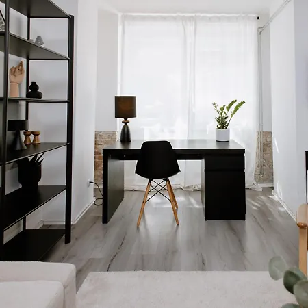 Apartment Wunderschönes Im P-berg Mit Pkw Stellplatz Optional Buchbar Berlin